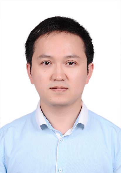 西北大學創新論壇第一千零五十五講：雜環導向的金屬穩定偶極體化學