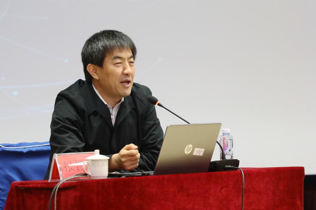 侯外廬學術講座第二百四十三講暨120周年校慶年系列活動：中國政治學知識體系的結構與變遷 