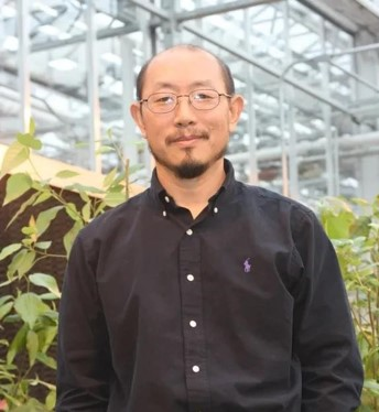 西北大學創新論壇第一千四百零三講：剖析科研、論文寫作與發表全過程